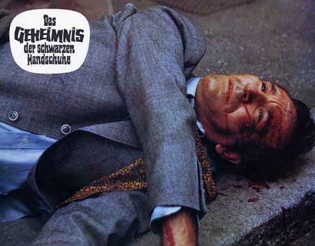 DAS GEHEIMNIS DER SCHWARZEN HANDSCHUHE
