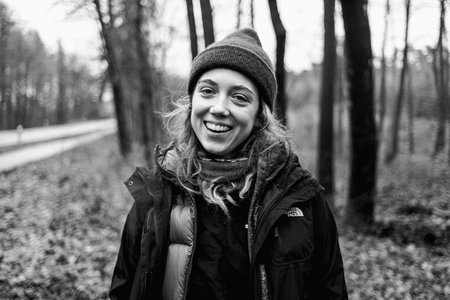 Lea Marie de Boor, Thea Rasche