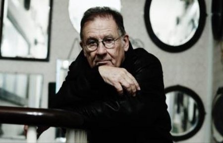IRMIN SCHMIDT IM GESPR&#196;CH
