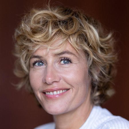 CÉCILE DE FRANCE IM GESPRÄCH