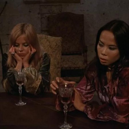 THE SHIVER OF THE VAMPIRES + VF: THE LADY OF THE HOUSE OF LOVE